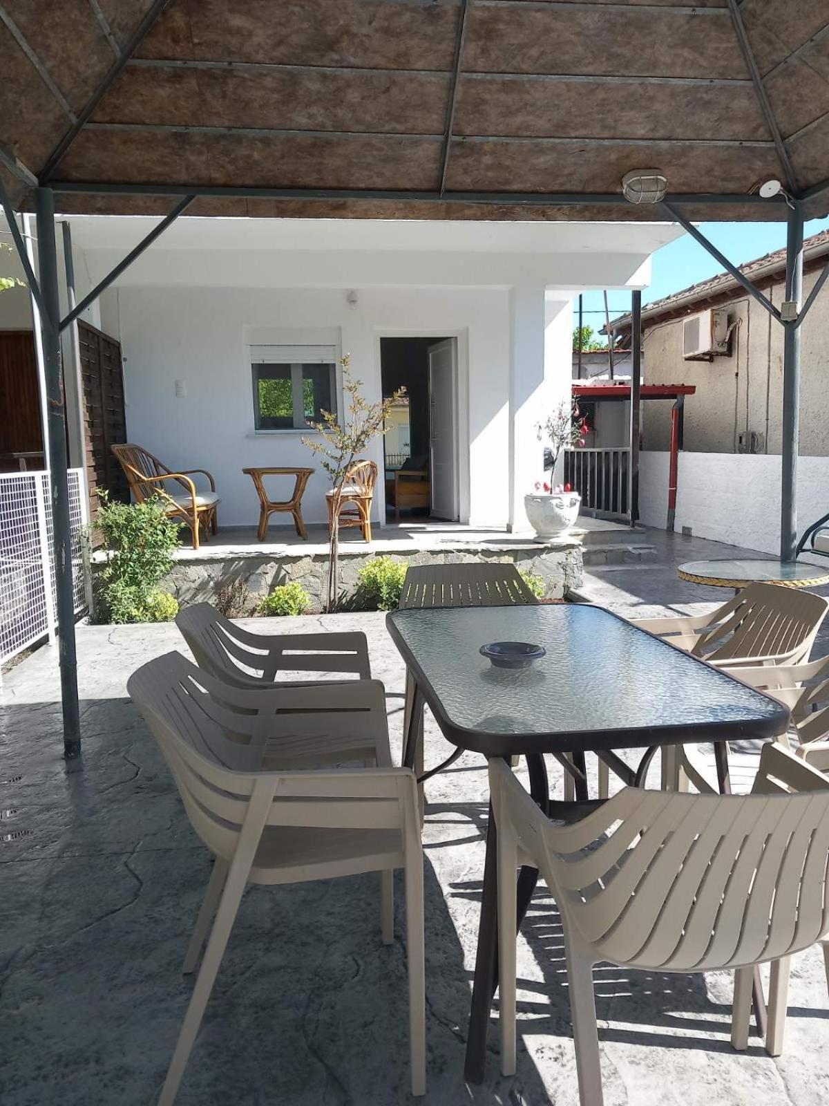 Olympian Chalet Paralía Kültér fotó